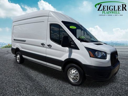 Used 2025 Ford Transit 250 148 High Roof AWD image 7