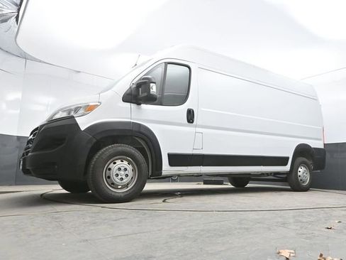 Used 2023 RAM ProMaster 2500 image 33