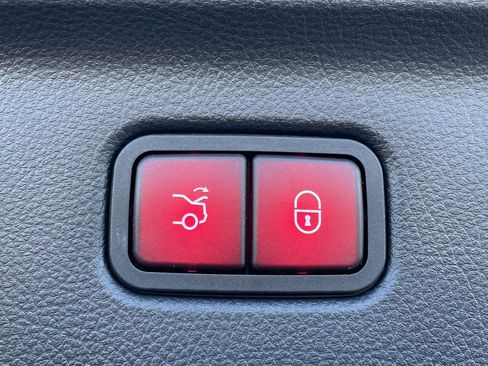 New 2026 Mercedes-Benz S 580 4MATIC Sedan image 10