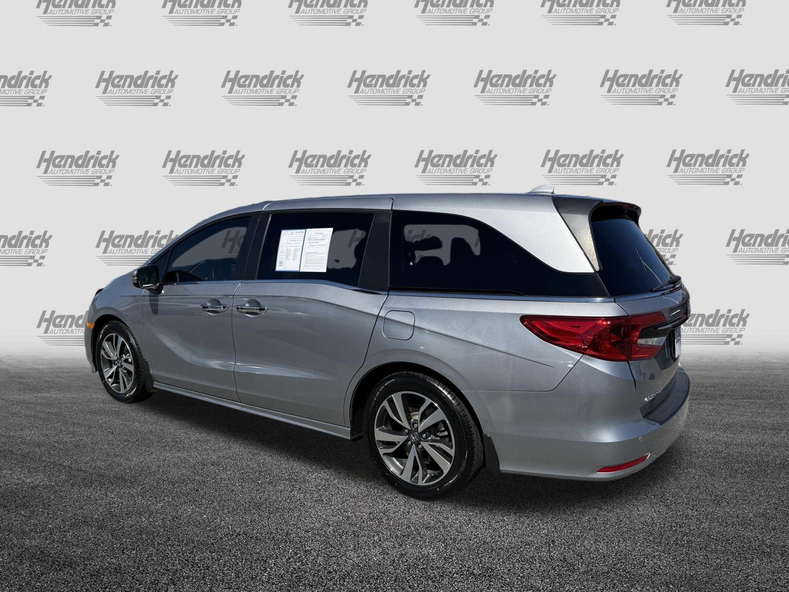 Certified 2024 Honda Odyssey Touring image 8