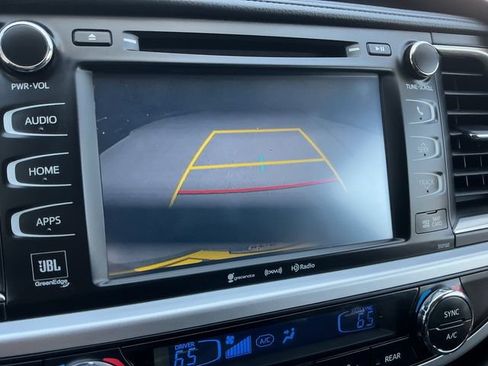 Used 2016 Toyota Highlander Limited w/ Protection Package #3 AWD/4WD image 16