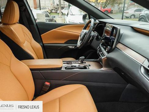 Certified 2025 Lexus RX 350h image 12