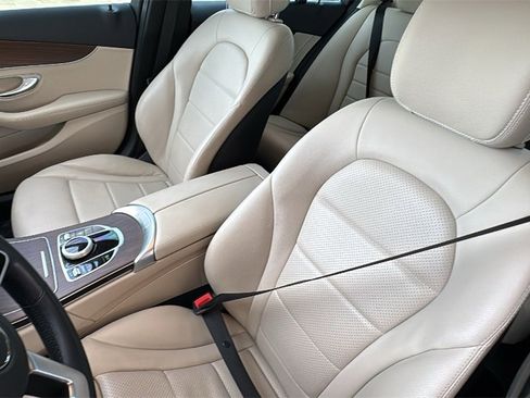 Used 2021 Mercedes-Benz C 300 C 300 image 22