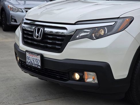 Used 2017 Honda Ridgeline RTL image 8