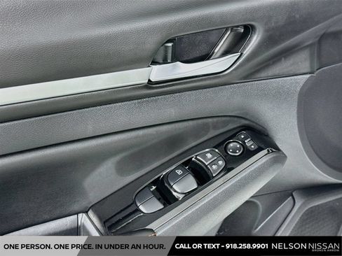 Certified 2024 Nissan Altima 2.5 SR w/ SR Premium Package AWD/4WD image 18