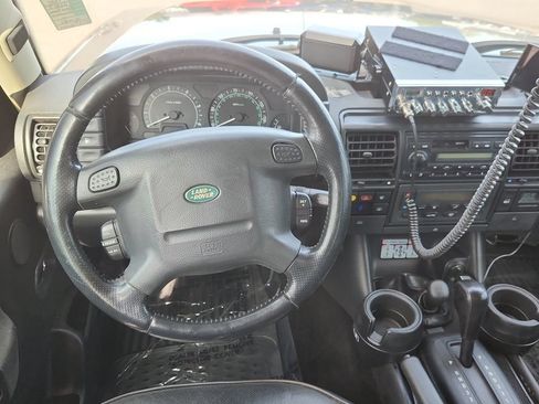 Used 2003 Land Rover Discovery SE AWD/4WD image 9