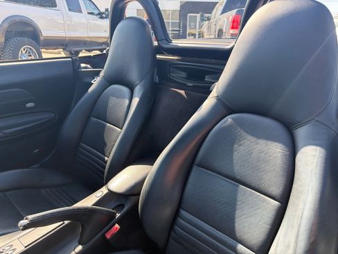 Used 2004 Porsche Boxster image 7