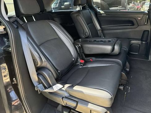 Used 2023 Honda Odyssey Touring image 8