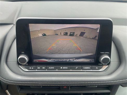 Certified 2024 Nissan Rogue S image 20