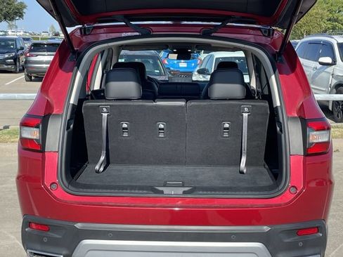 Used 2025 Honda Pilot Elite image 31