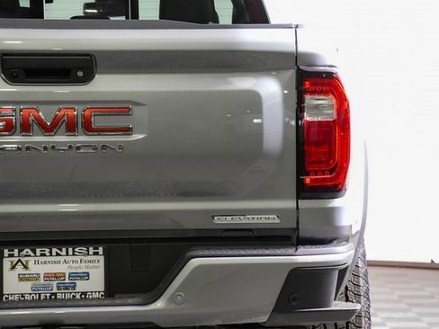 New 2025 GMC Canyon Elevation w/ Convenience Package image 42