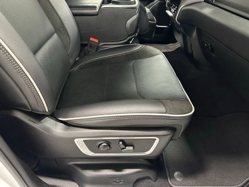 Used 2025 RAM 1500 Laramie image 58