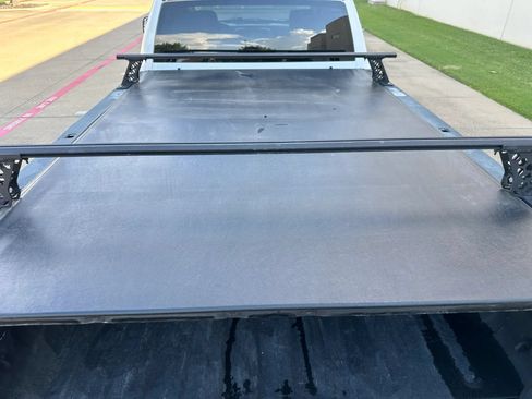 Used 2018 RAM 3500 Tradesman w/ Chrome Appearance Group AWD/4WD image 16