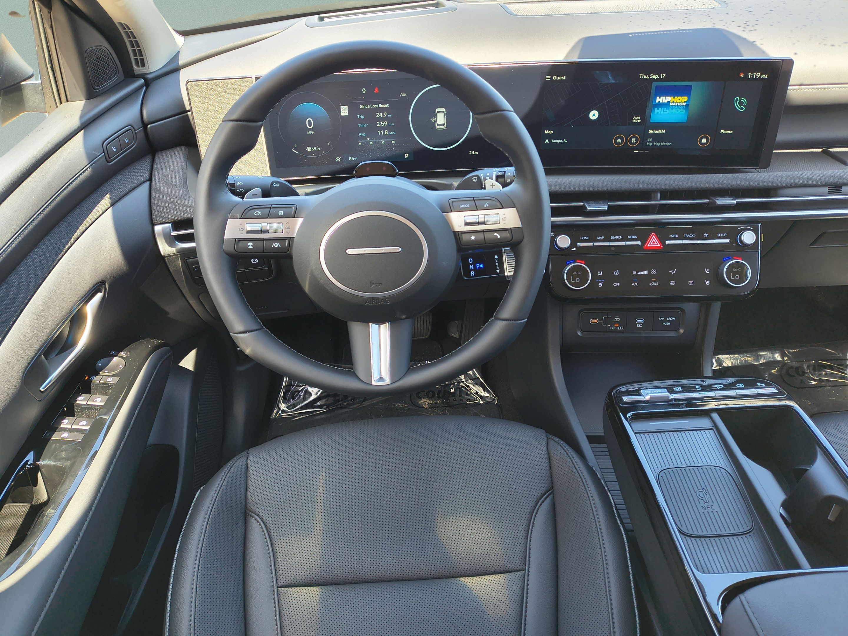 New 2026 Hyundai Tucson Limited FWD image 11