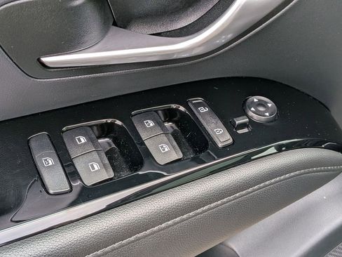 Certified 2022 Hyundai Tucson Limited image 15