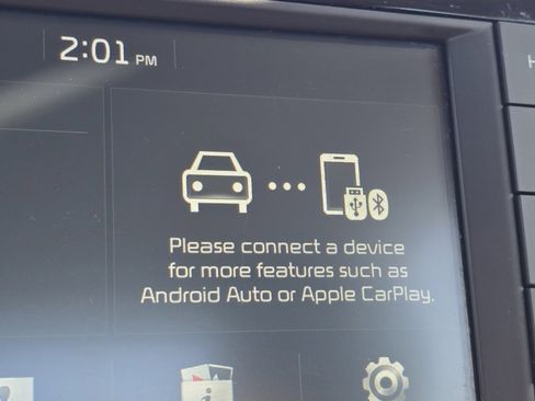 Used 2020 Kia Rio LX image 4