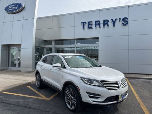 Used 2016 Lincoln MKC Reserve image 1