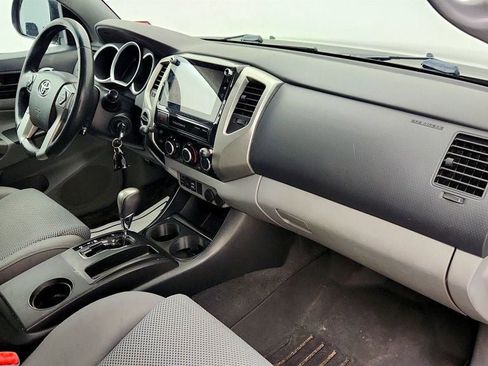 Used 2015 Toyota Tacoma 4x4 Double Cab image 24
