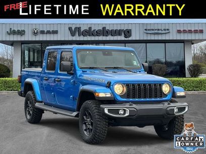 Used 2025 Jeep Gladiator Sport