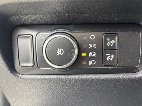 Used 2024 Ford Ranger XL image 15