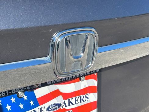 Used 2018 Honda Odyssey EX-L image 21