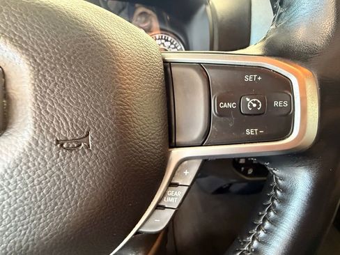Used 2023 RAM 1500 Big Horn image 28