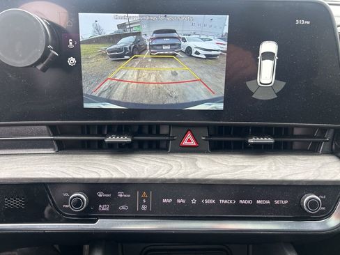 Certified 2024 Kia Sportage X-Line w/ X-Line Premium Package image 8