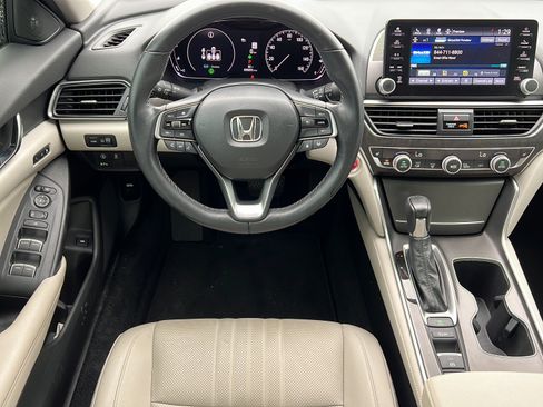 Used 2022 Honda Accord EX-L image 14