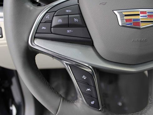 Certified 2023 Cadillac XT5 Premium Luxury image 21