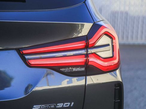 Certified 2022 BMW X3 sDrive30i w/ M Sport Package 2 image 7