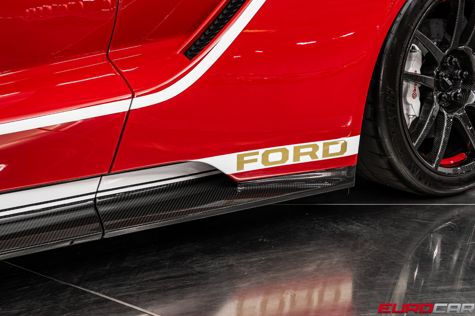 Used 2022 Ford GT Heritage Edition RWD image 22