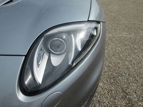 Used 2014 Jaguar XKR R image 31