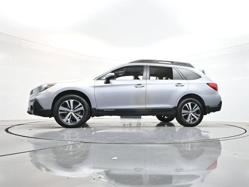 Used 2019 Subaru Outback 3.6R Limited w/ Popular Package #2 AWD/4WD image 51