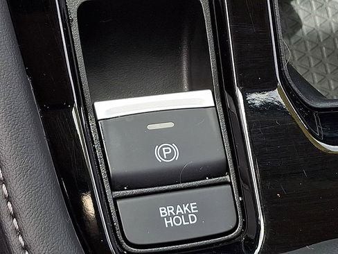 Used 2024 Honda Accord Touring image 26