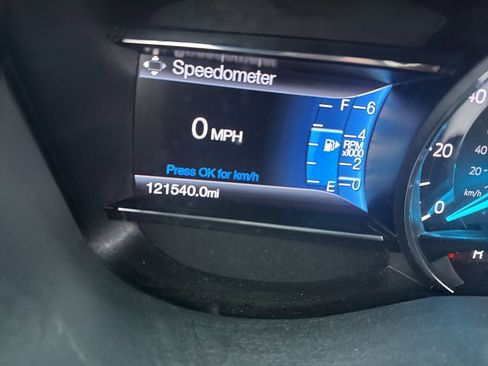 Used 2016 Ford Explorer XLT w/ Equipment Group 202A image 41