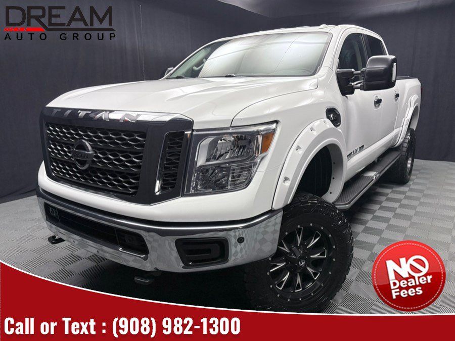 Used 2018 Nissan Titan XD 4x4 Crew Cab SV w/ SV Convenience Package image 1