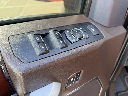 Used 2022 Ford F350 King Ranch w/ King Ranch Ultimate Package AWD/4WD image 18