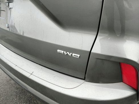 Used 2024 Ford Escape ST-Line image 4