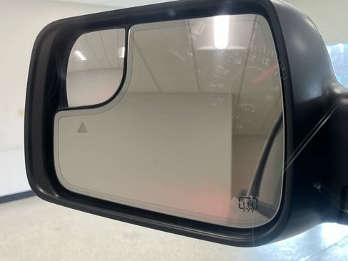 Used 2024 RAM 1500 Laramie image 28