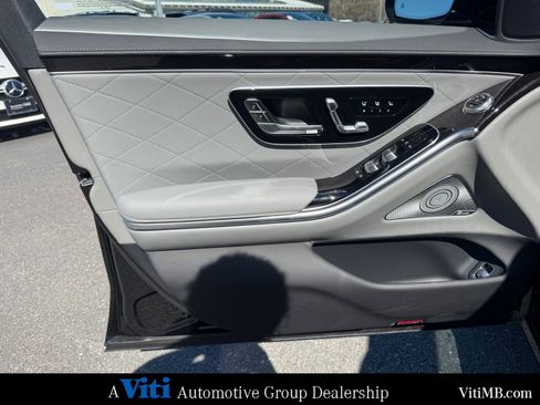 New 2026 Mercedes-Benz S 580 4MATIC Sedan image 10