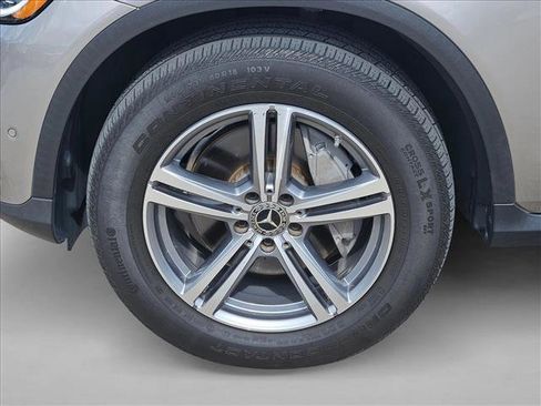 Used 2021 Mercedes-Benz GLC 300 image 10