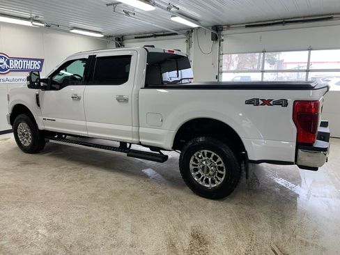 Used 2022 Ford F350 XLT w/ XLT Premium Package image 3