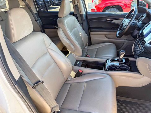 Used 2018 Honda Ridgeline RTL-E image 17
