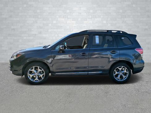 Used 2017 Subaru Forester 2.5i Touring image 8