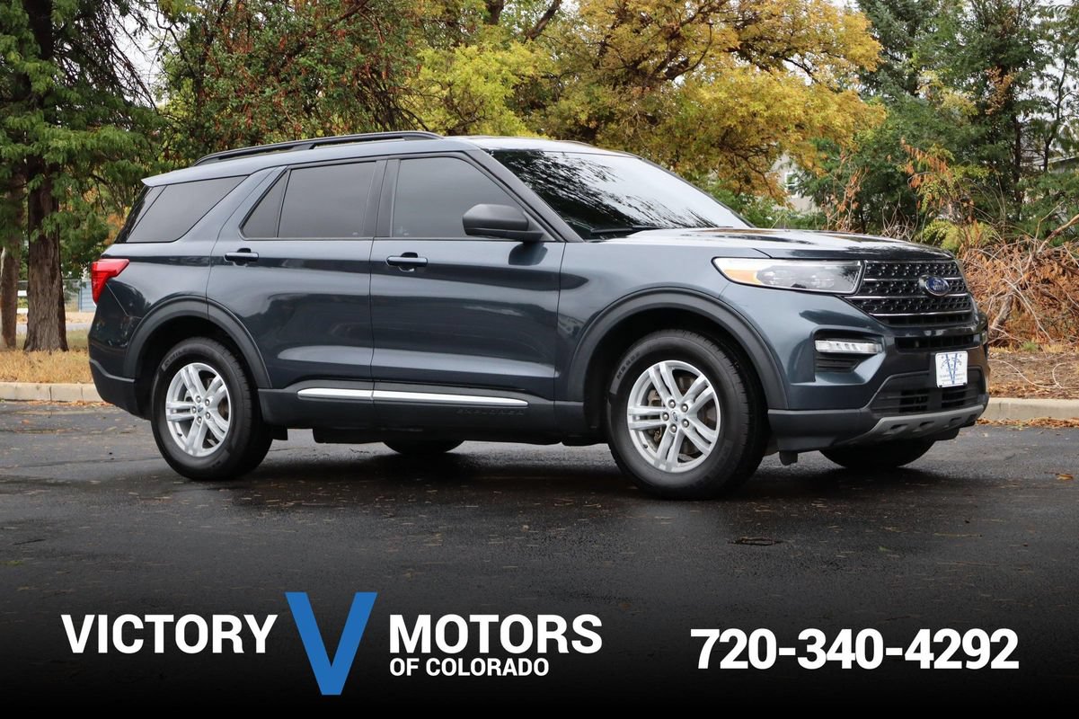 Used 2022 Ford Explorer XLT w/ Equipment Group 202A AWD/4WD image 1