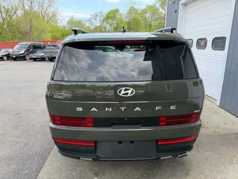 Used 2024 Hyundai Santa Fe SEL AWD/4WD image 5