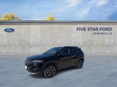 Used 2023 Jeep Compass Limited AWD/4WD image 4