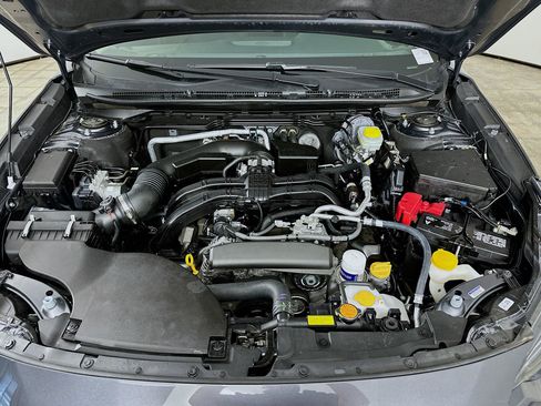 Used 2025 Subaru Outback Premium image 31