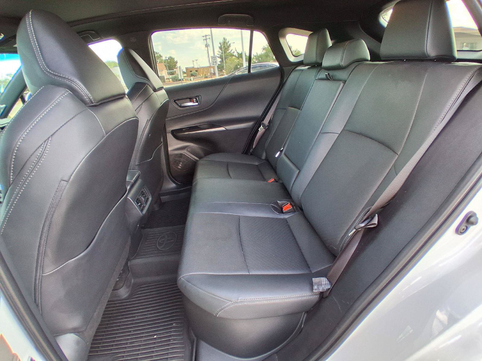 Used 2024 Toyota Venza Limited AWD/4WD image 18