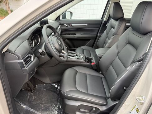 New 2025 MAZDA CX-5 AWD 2.5 S w/ Select Package image 14